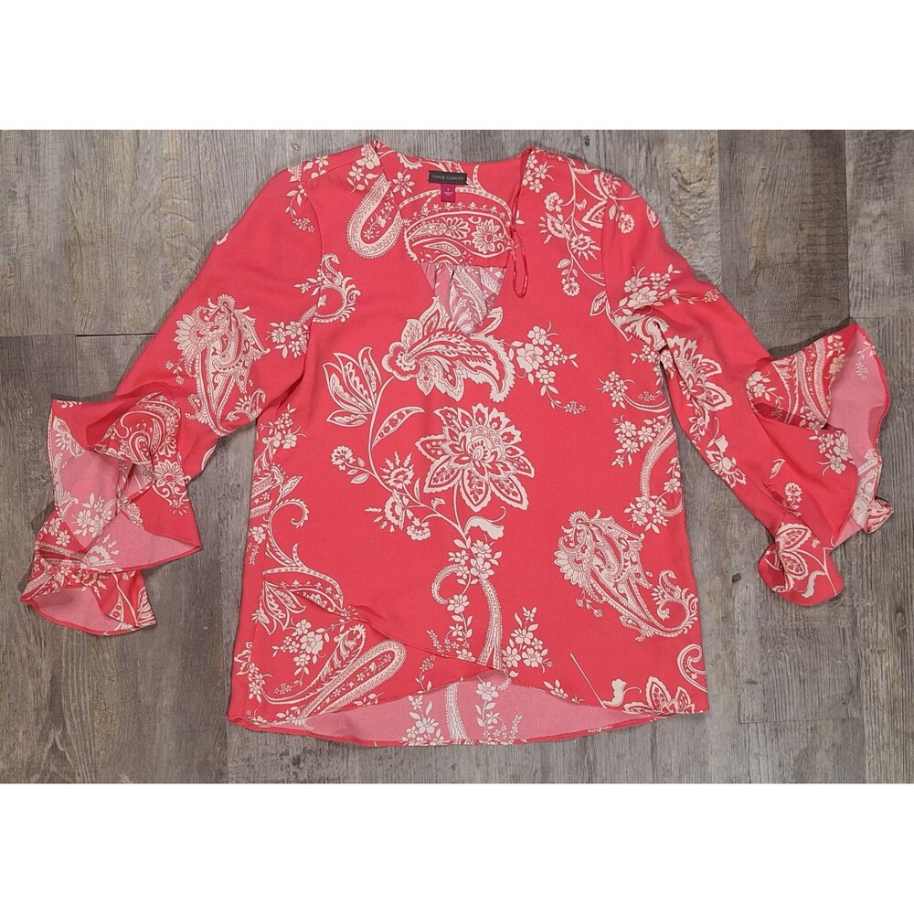 Vince Camuto Blouse Small S Pink Coral Paisley V-Neck 3/4 Flutter Sleeve Top NWT